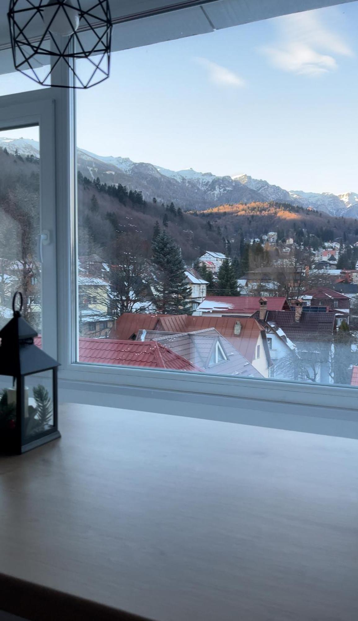 Ferienwohnung Mountain View Sinaia Exterior foto